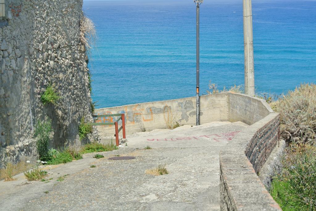 La Perla Del Tirreno Bed and Breakfast Tropea Eksteriør billede