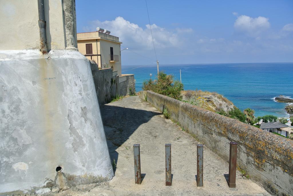 La Perla Del Tirreno Bed and Breakfast Tropea Eksteriør billede
